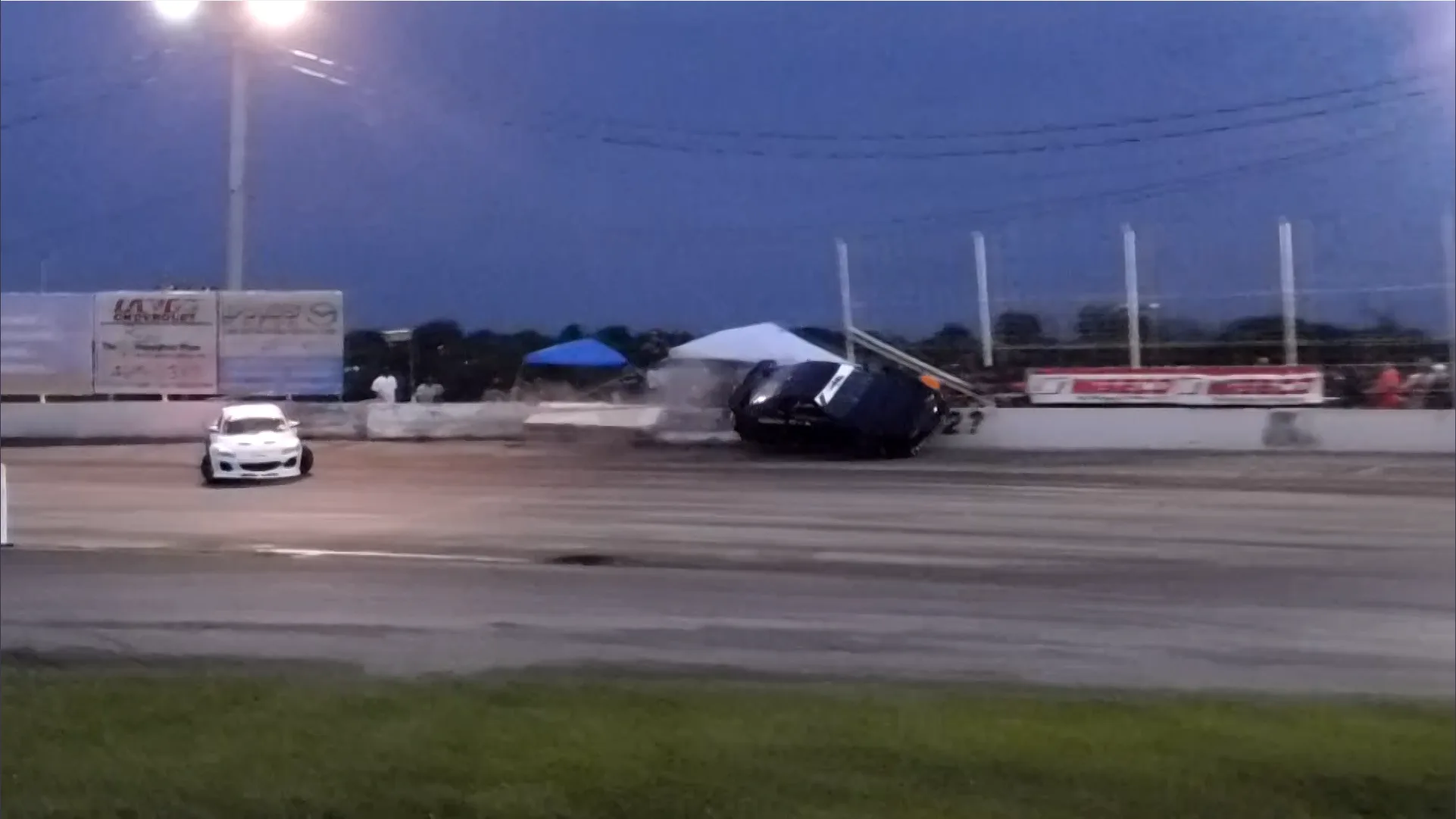 Matt Lynch's car flipping at Kil-Kare, 2016